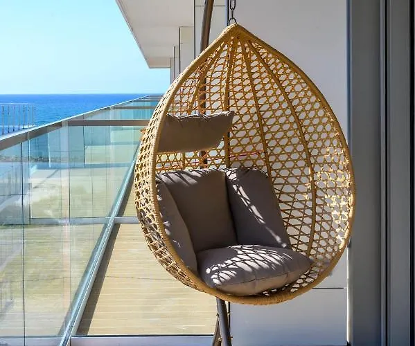 Solaris Golden Blue شقة